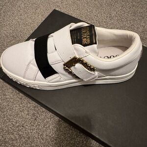 Versace Jeans Couture White Sneakers with Black Strap and Gold Chain